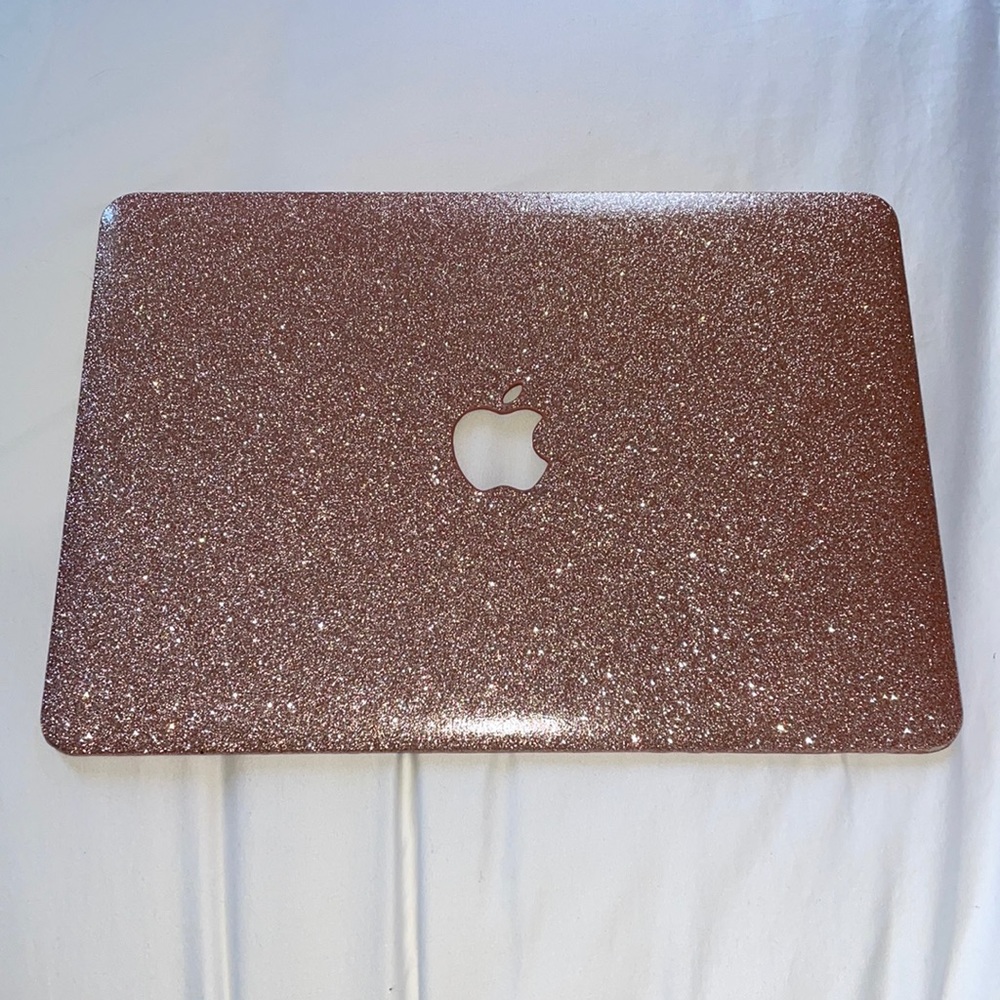 MacBook Air 13” rose gold glitter case